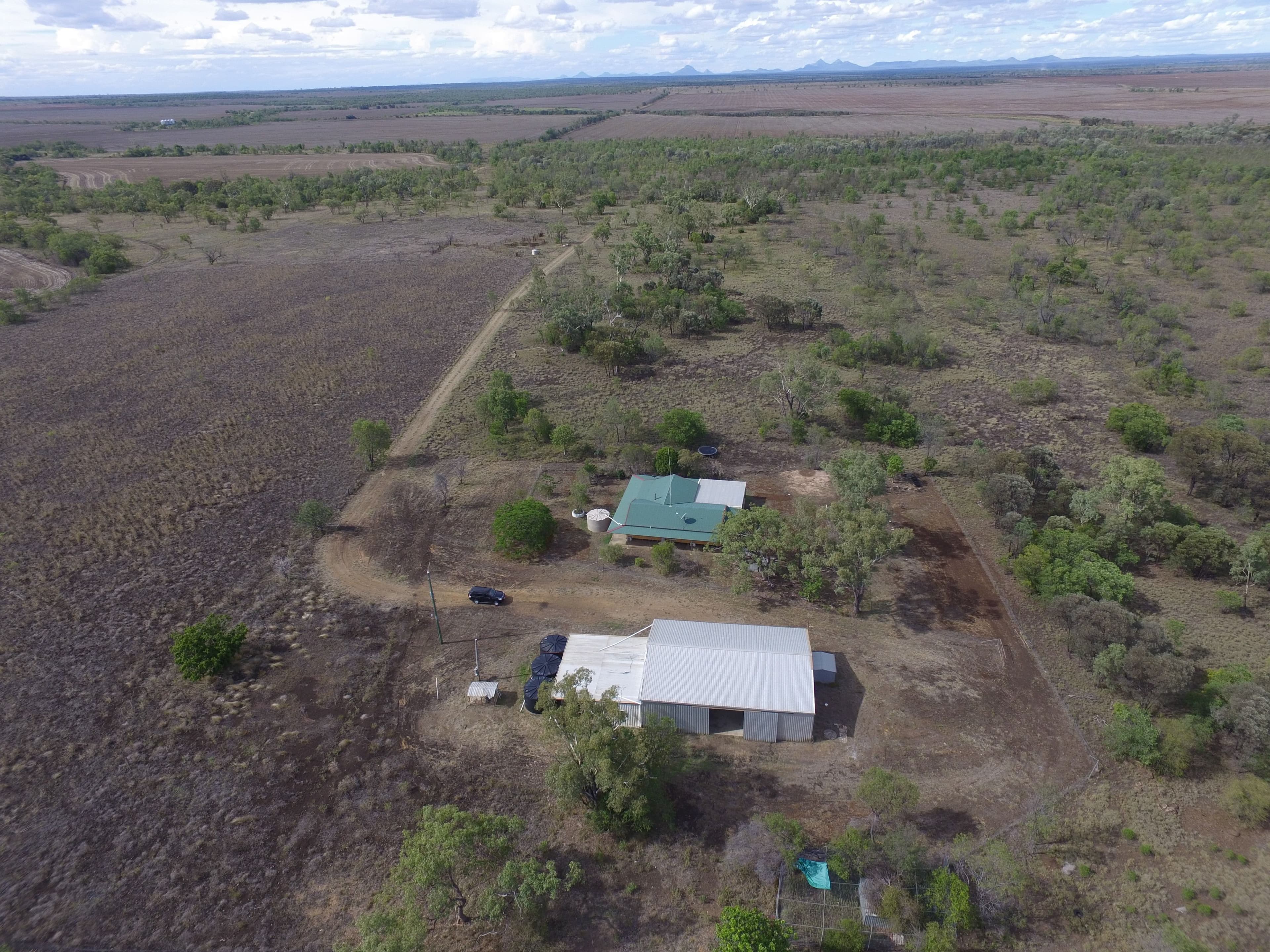 538 Montrose Road, Emerald QLD 4720, Emerald - Thumbnail 2
