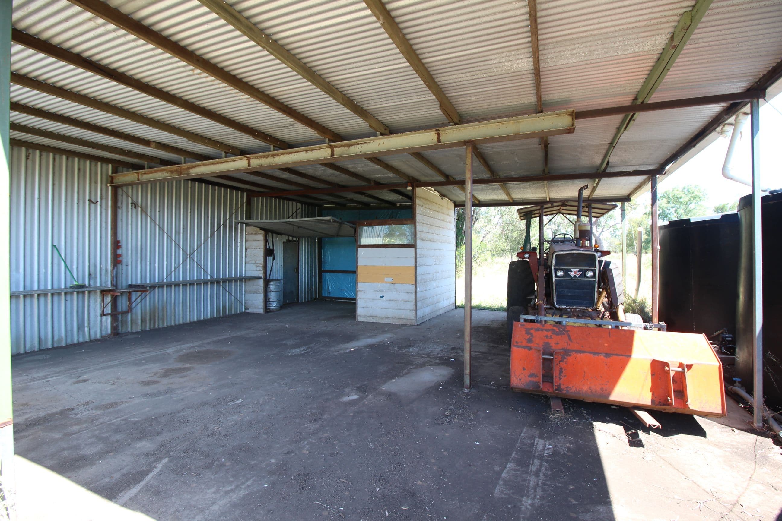 538 Montrose Road, Emerald QLD 4720, Emerald - Thumbnail 8