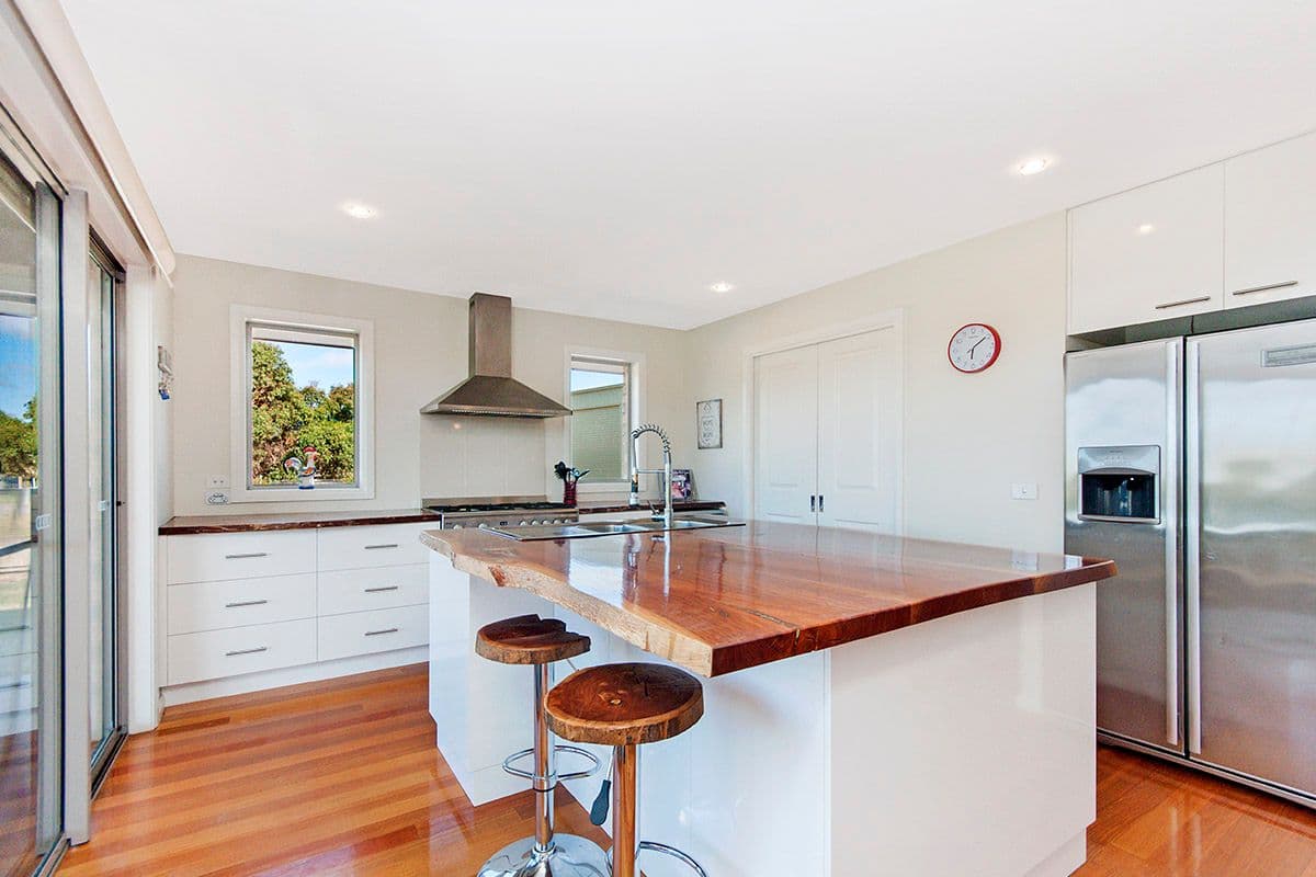 75 Cruise Street, Koroit VIC 3282, Koroit - Thumbnail 3