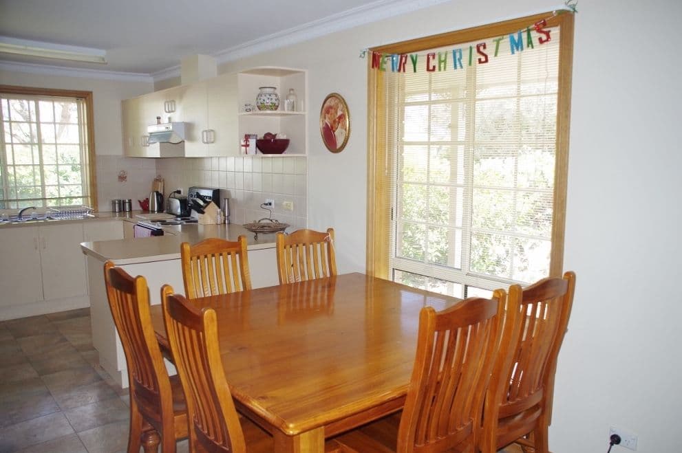 38 Cowra Street, Renmark SA 5341, Renmark - Thumbnail 4