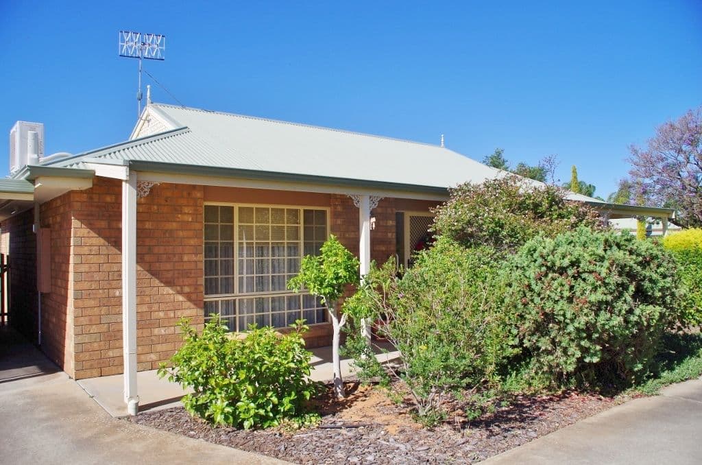 38 Cowra Street, Renmark SA 5341, Renmark - Image 1