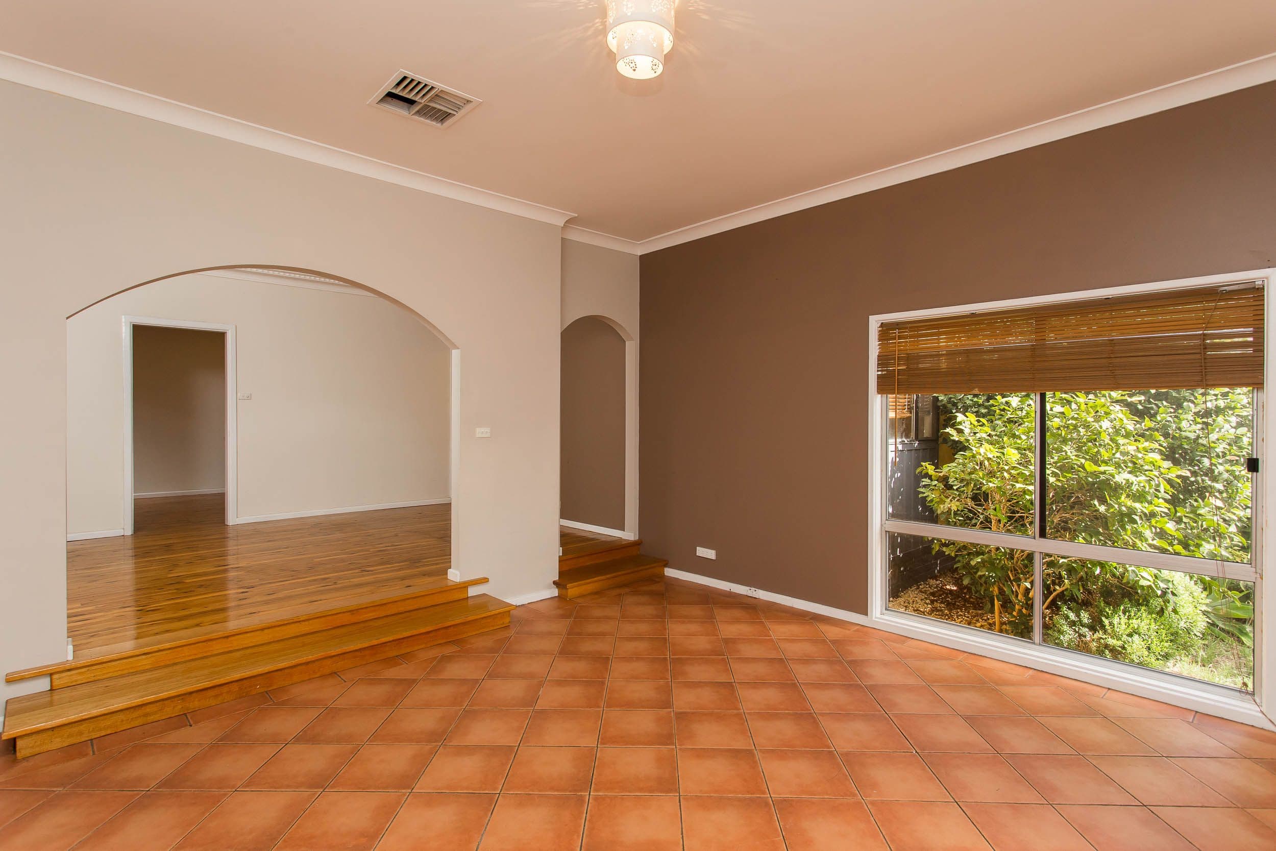 13 Koora Place, Mount Austin - Thumbnail 6
