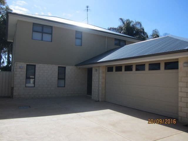 Unit 3 (C), 32 Range View Road, High Wycombe WA 6057, High Wycombe - Image 1