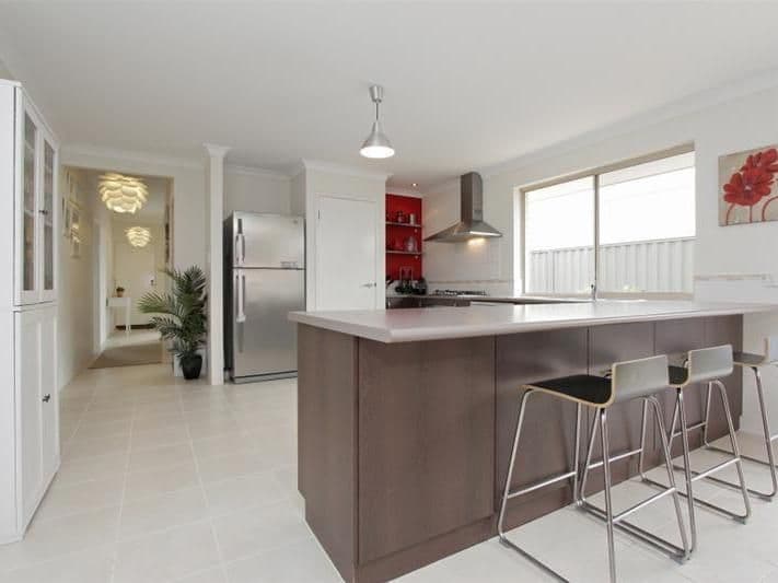 47 Safford Avenue, Aveley WA 6069, Aveley - Thumbnail 2