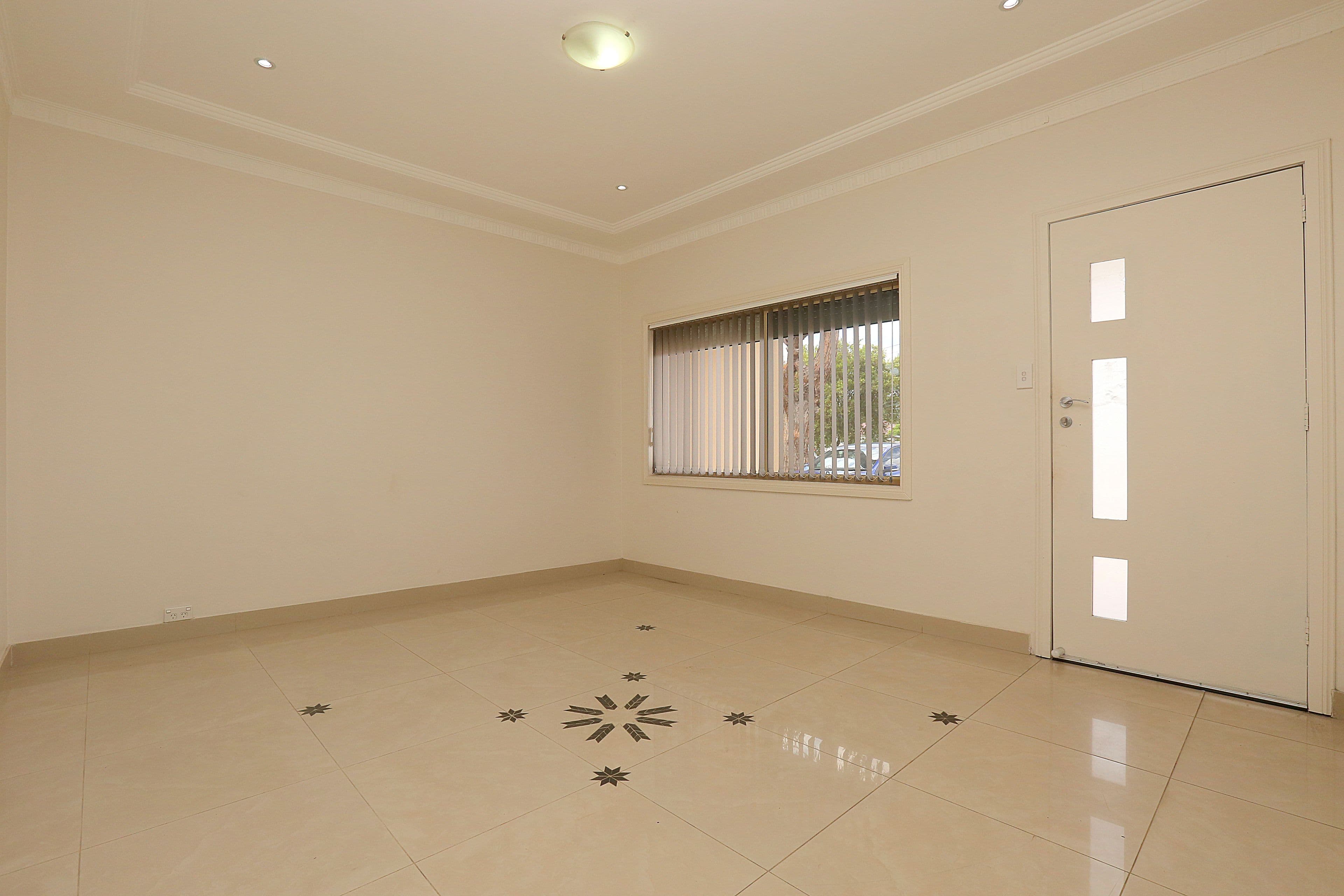 914 Hume Highway, Bass Hill - Thumbnail 4