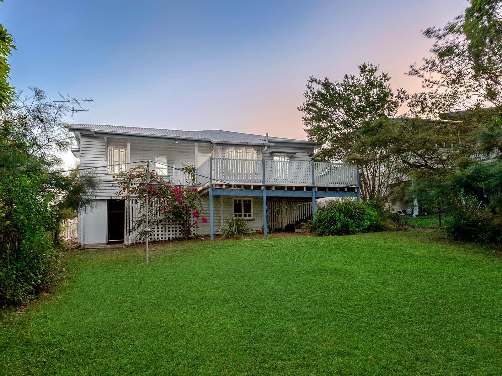 18 Pelham Street, Coorparoo QLD 4151, Coorparoo - Thumbnail 2