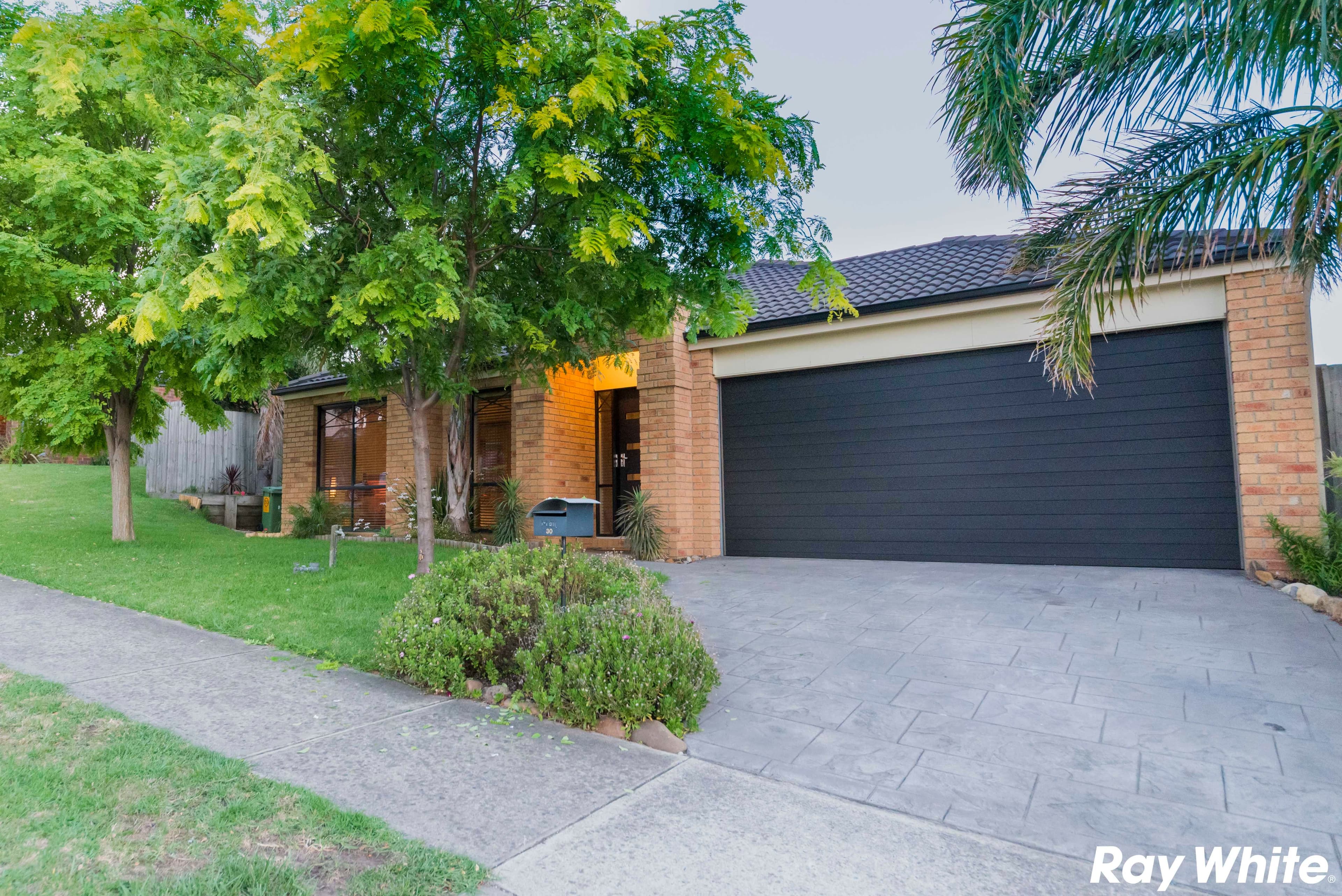 30 Olive Road, Lynbrook VIC 3975, Lynbrook - Thumbnail 2
