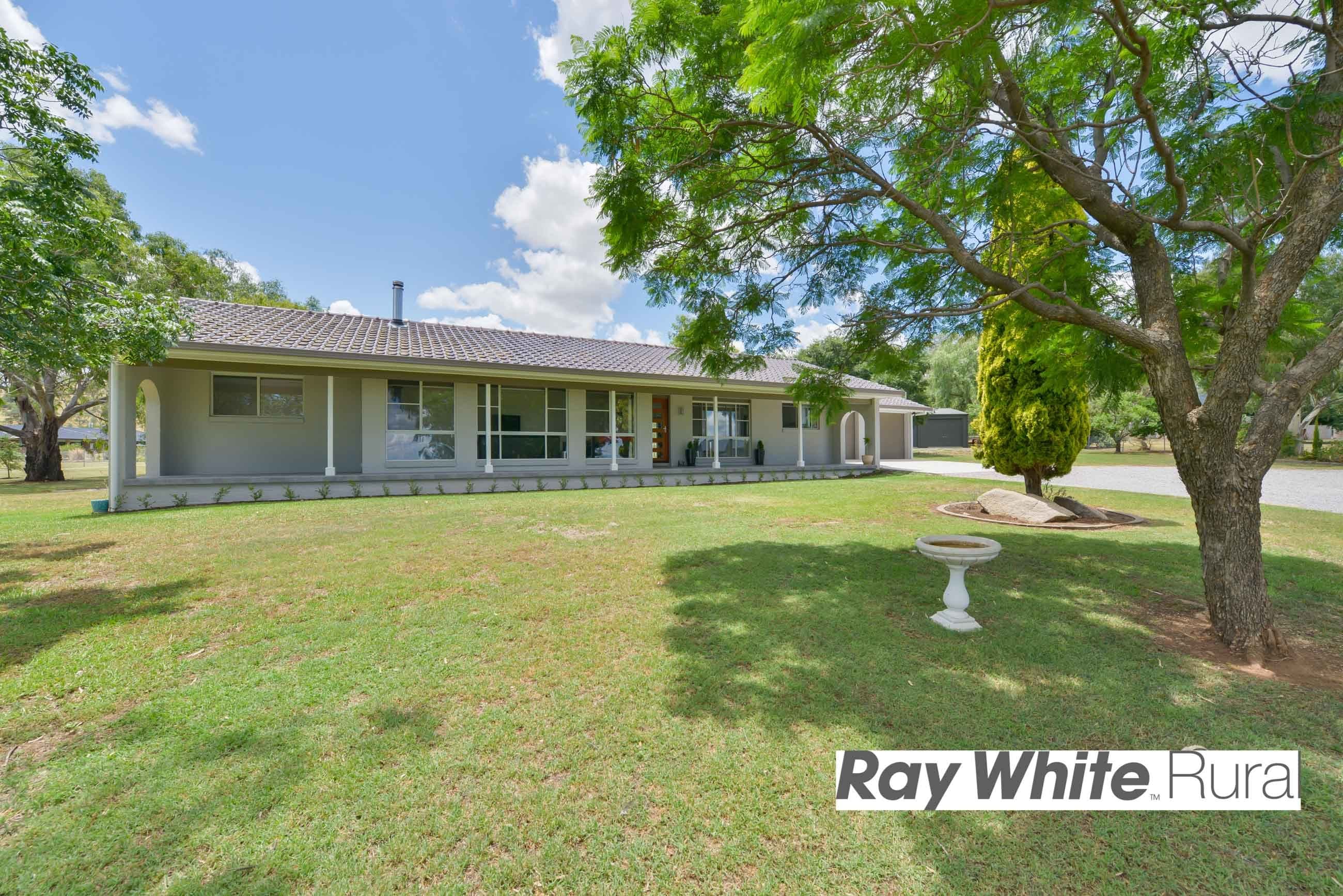 7 Carrai Close, Tamworth NSW 2340, Tamworth - Thumbnail 2
