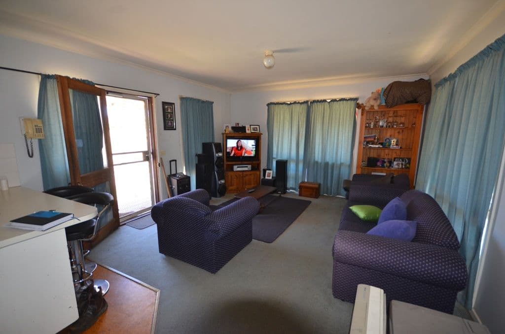 22 Murray Street, Snake Valley VIC 3351, Snake Valley - Thumbnail 2