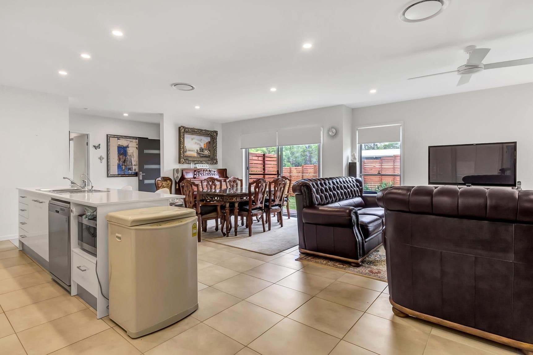29 Hoop Pine Circuit, Coomera QLD 4209, Coomera - Thumbnail 7