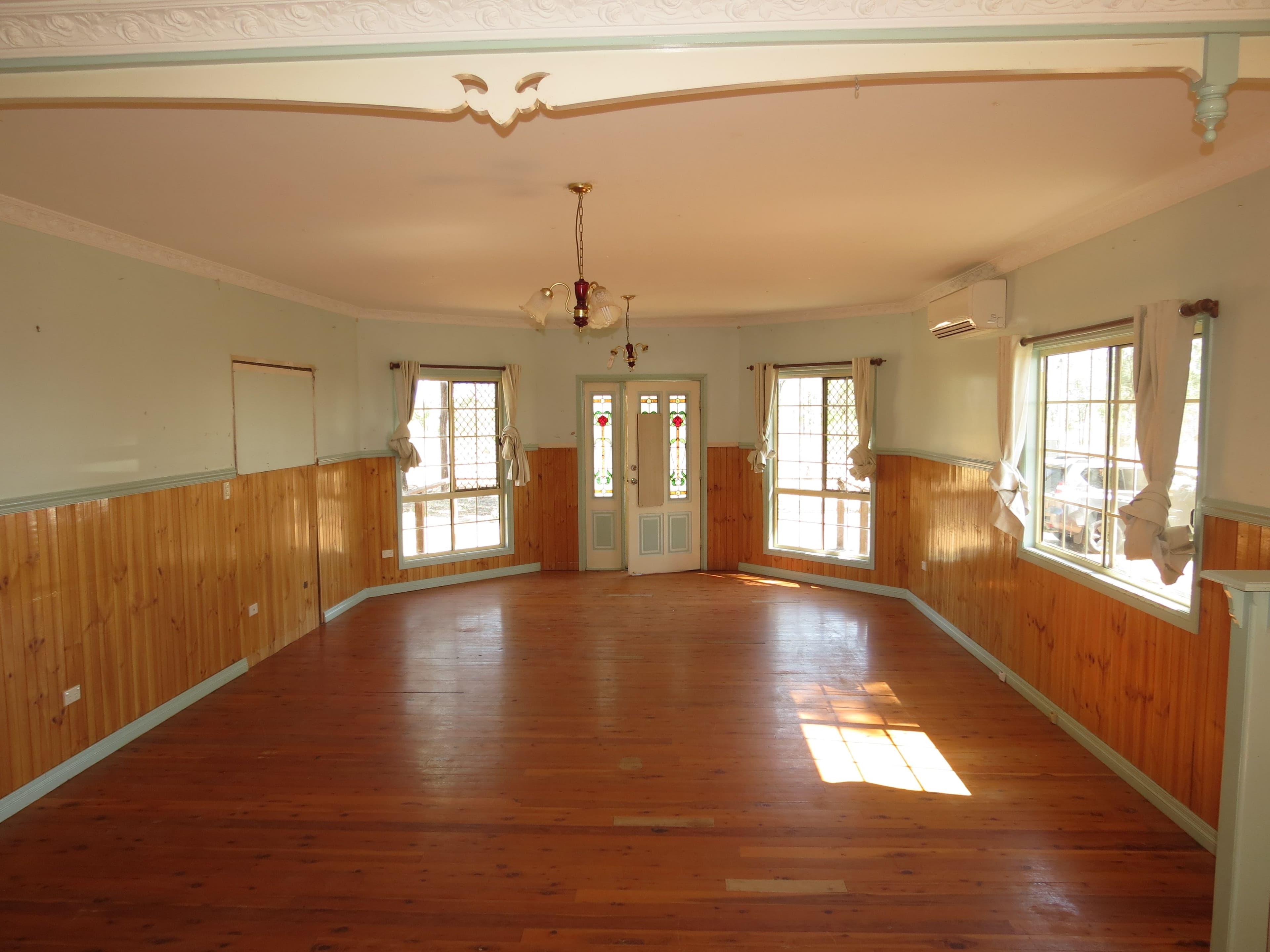 112 Glengallan Road, Emerald QLD 4720, Emerald - Thumbnail 5