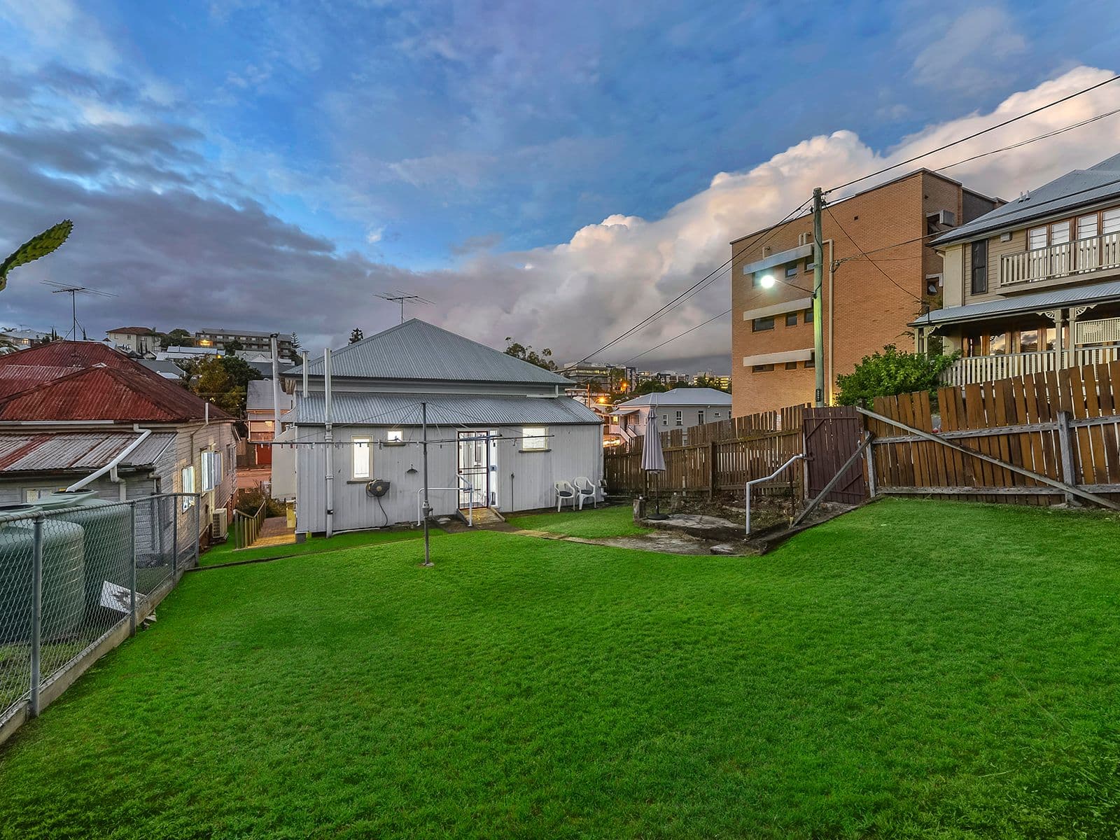 227 WATER Street, Spring Hill QLD 4000, Spring Hill - Thumbnail 5