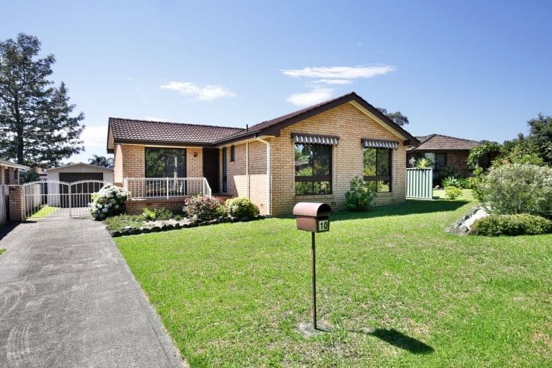 10 Alverstoke Close, Bomaderry - Image 1