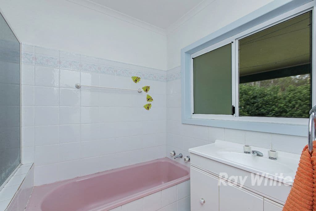 52 Amelia Street, Carey Bay - Thumbnail 8