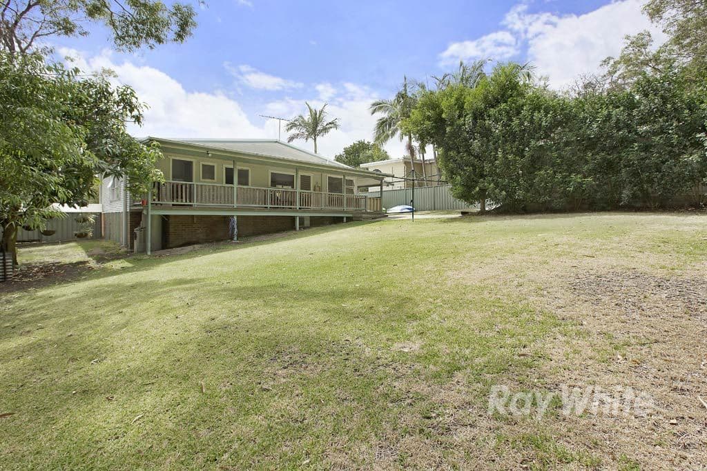 52 Amelia Street, Carey Bay - Thumbnail 5