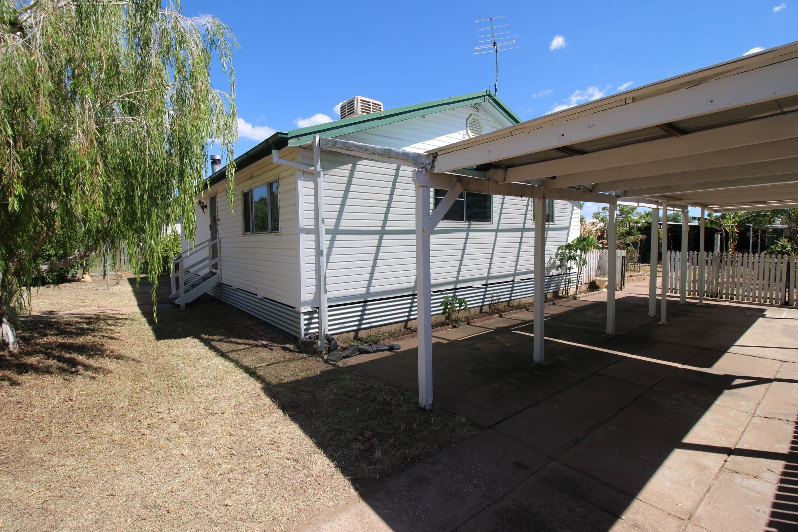 27 Lorraway Street, Emerald QLD 4720, Emerald - Image 1
