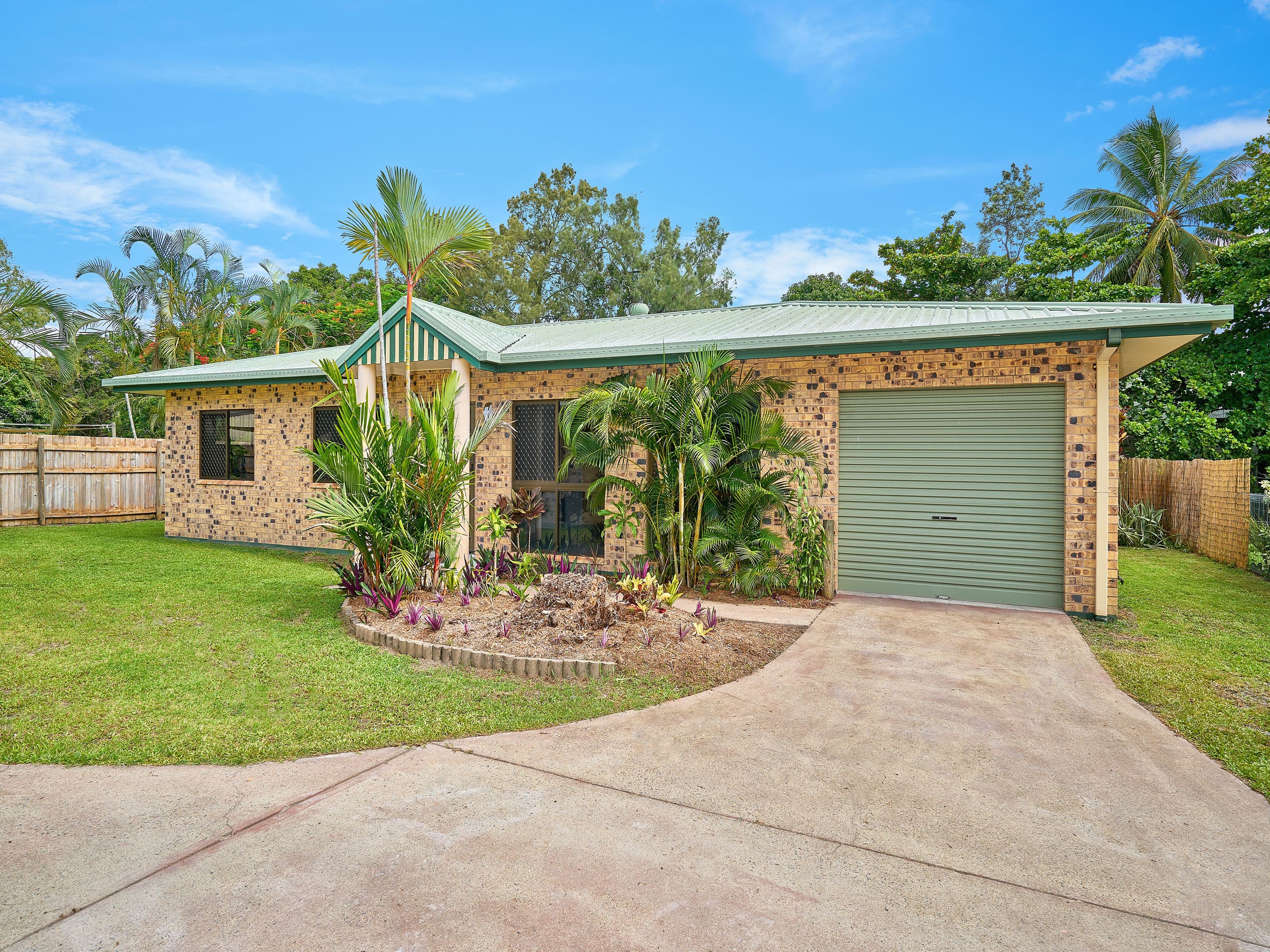 97A Jensen Street, Whitfield QLD 4870, Whitfield - Thumbnail 2