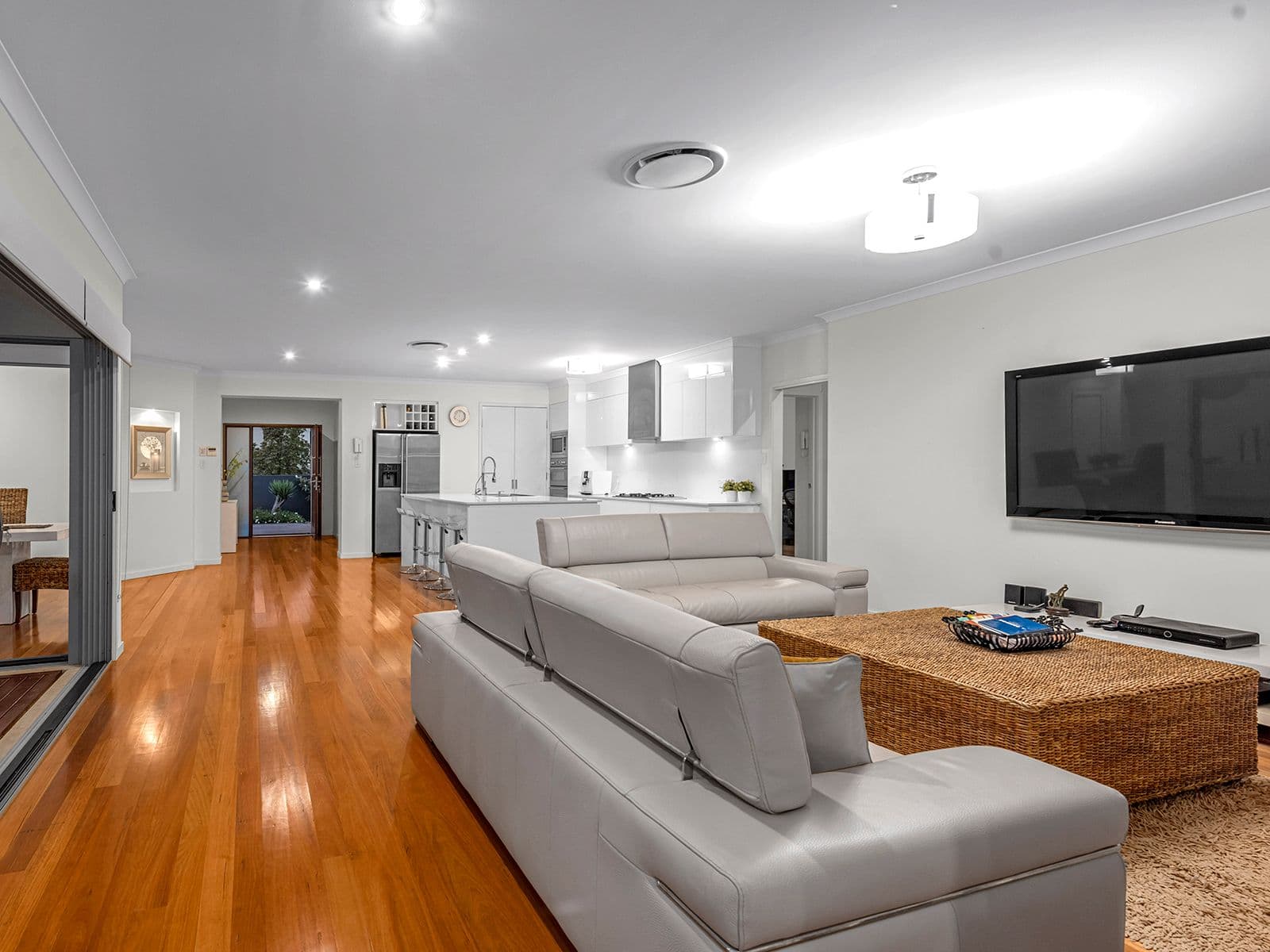29 Seeana Crescent, Bridgeman Downs QLD 4035, Bridgeman Downs - Thumbnail 7