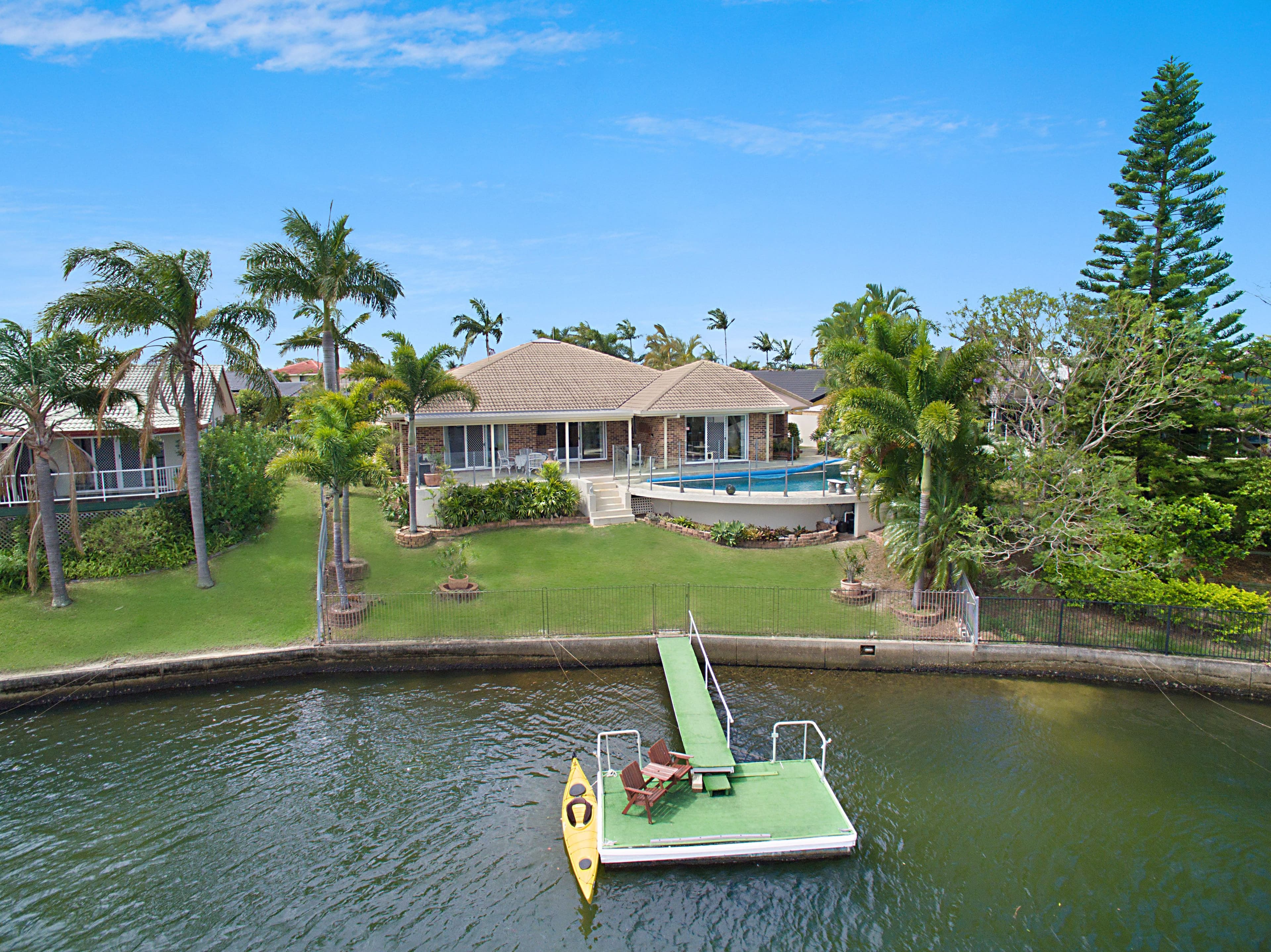 38 Barrier Reef Drive, Mermaid Waters QLD 4218, Blackett - Thumbnail 3
