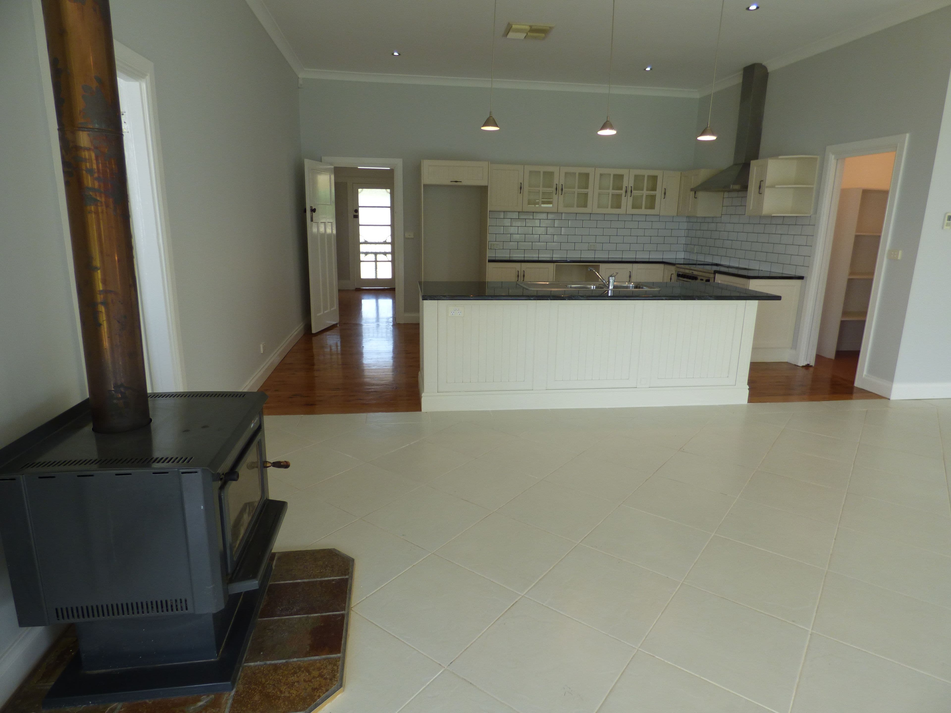 68 Ferry Street, Forbes - Thumbnail 4