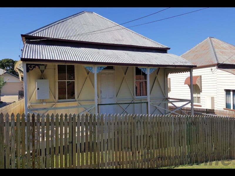3 North Street, North Ipswich QLD 4305, North Ipswich - Image 1