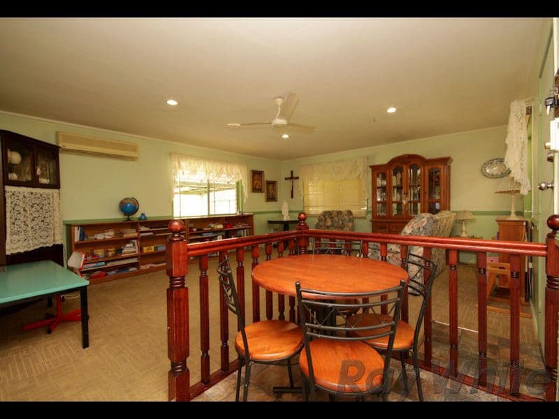 20 Dorsey Crescent, Bundamba QLD 4304, Bundamba - Thumbnail 3