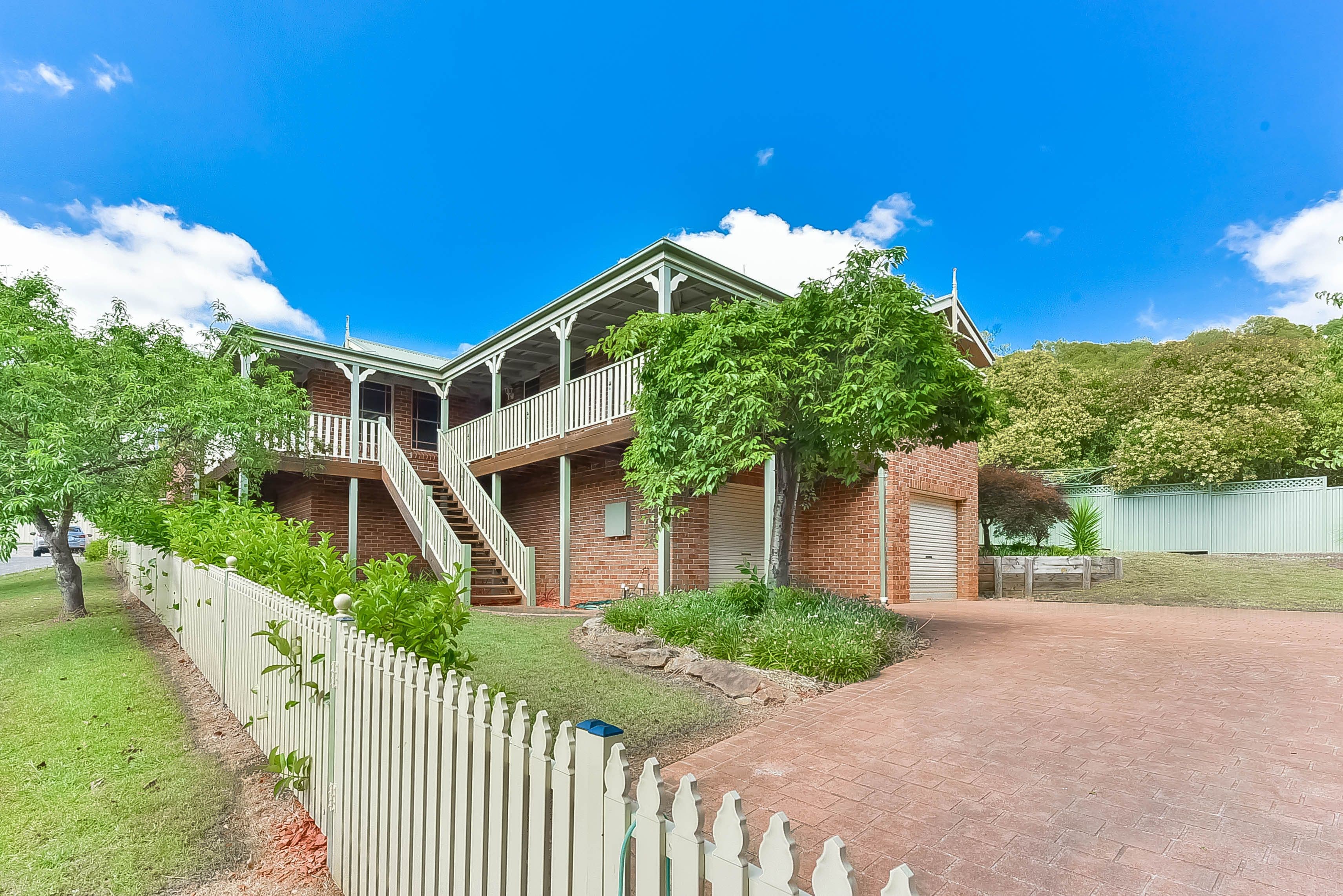 3 Whitfield Place, Picton - Image 1