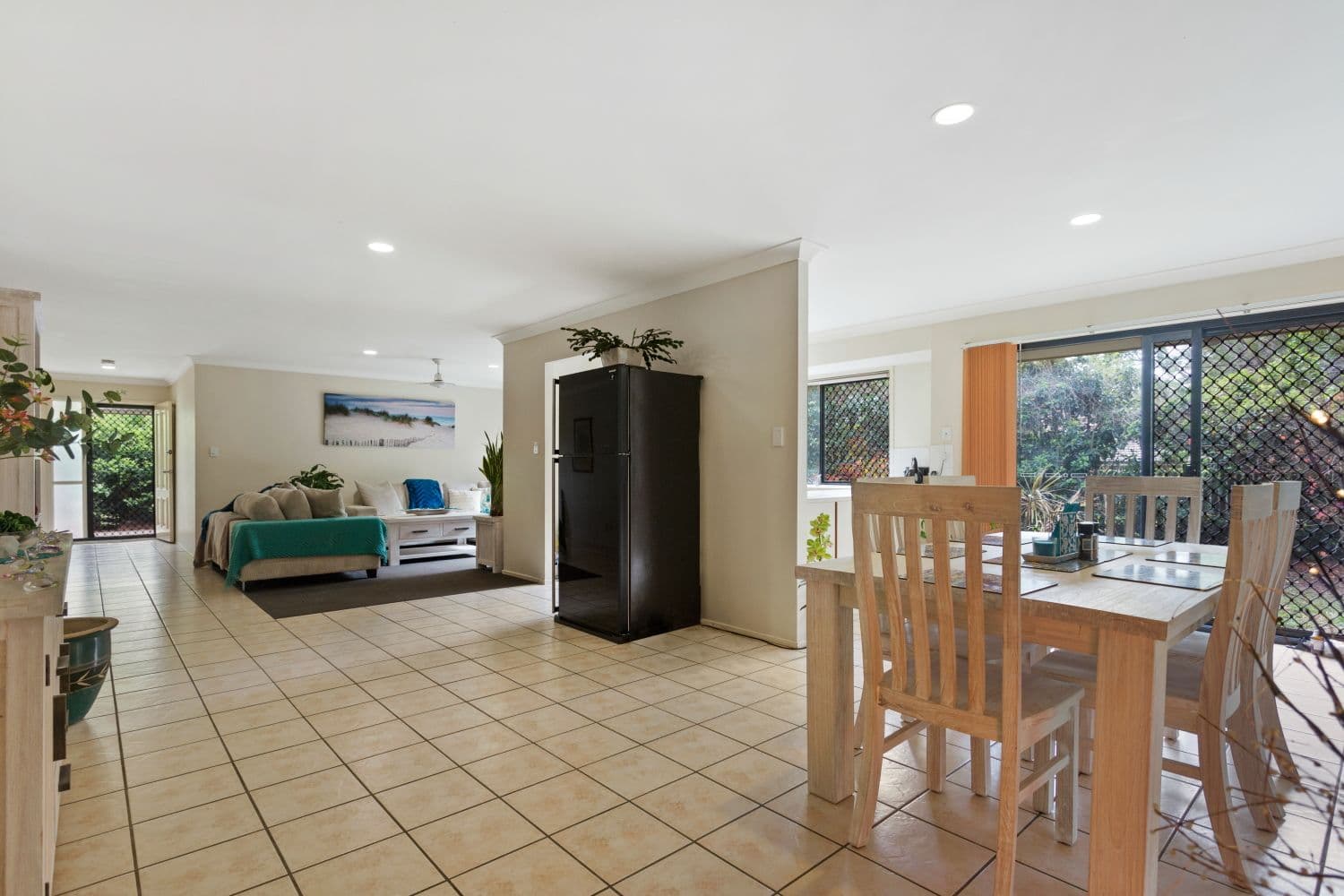 17 Applegum Street, Noosaville QLD 4566, Noosaville - Thumbnail 6
