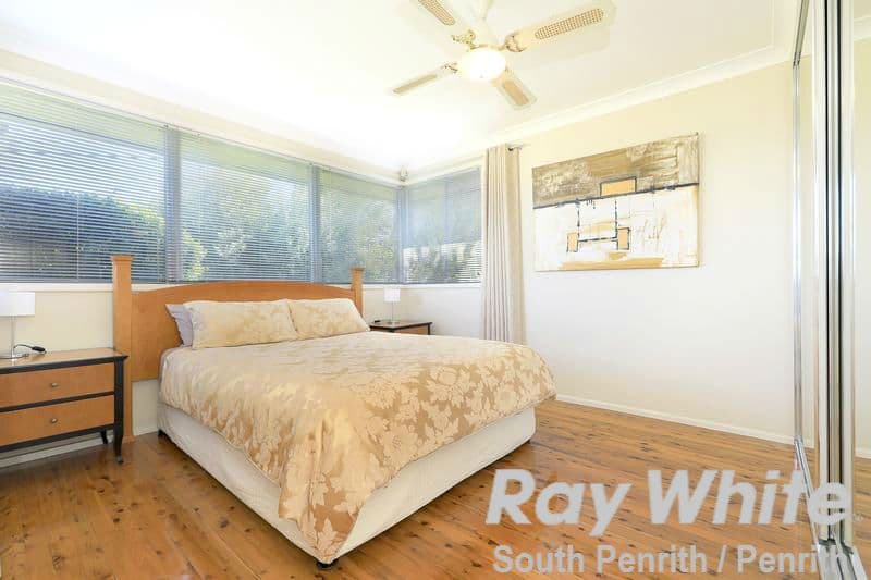 6 Burgess Road, South Penrith - Thumbnail 7