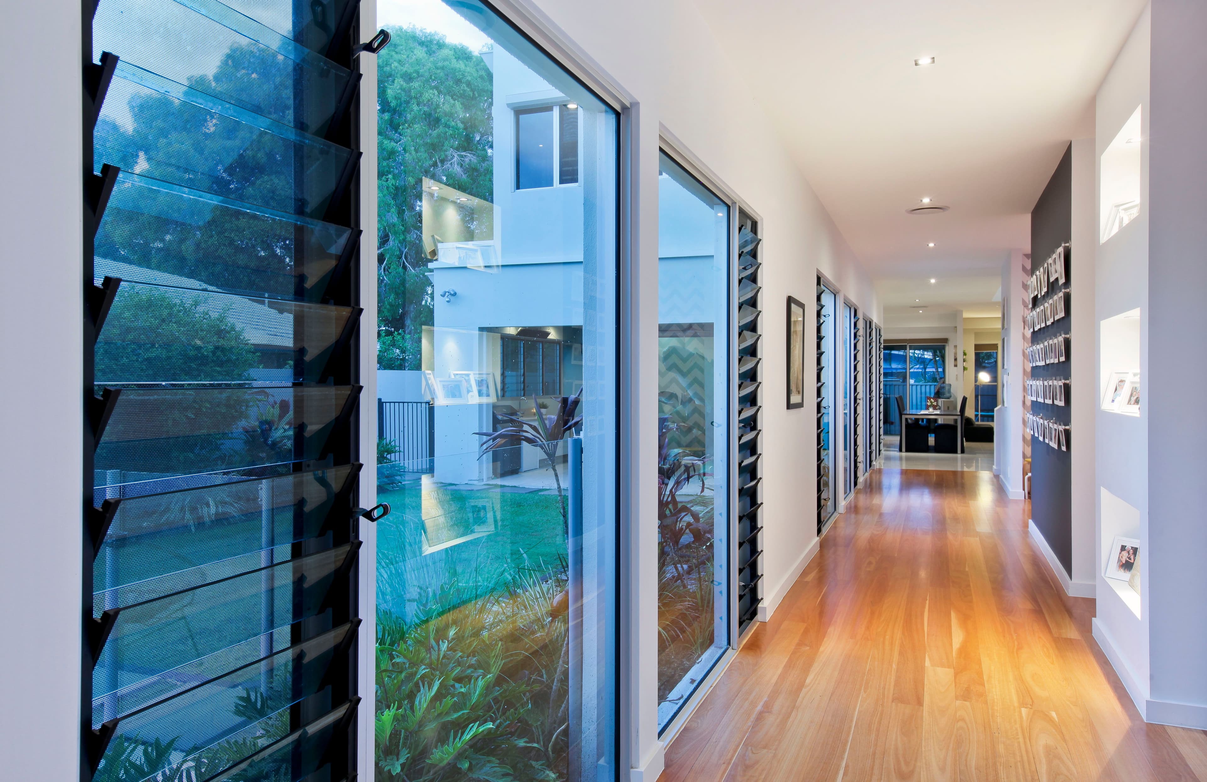 22 Yacht Street, Southport QLD 4215, Southport - Thumbnail 5