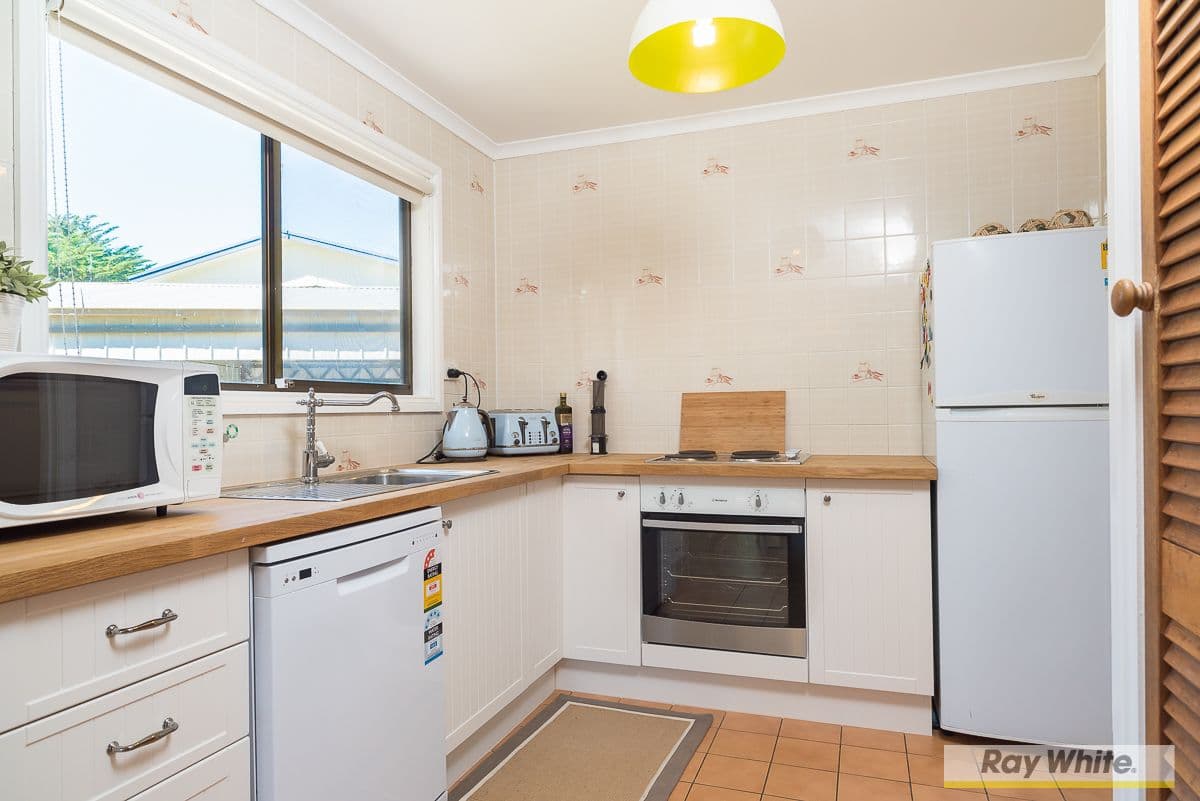 41 Driftwood Drive, Cowes VIC 3922, Cowes - Thumbnail 4
