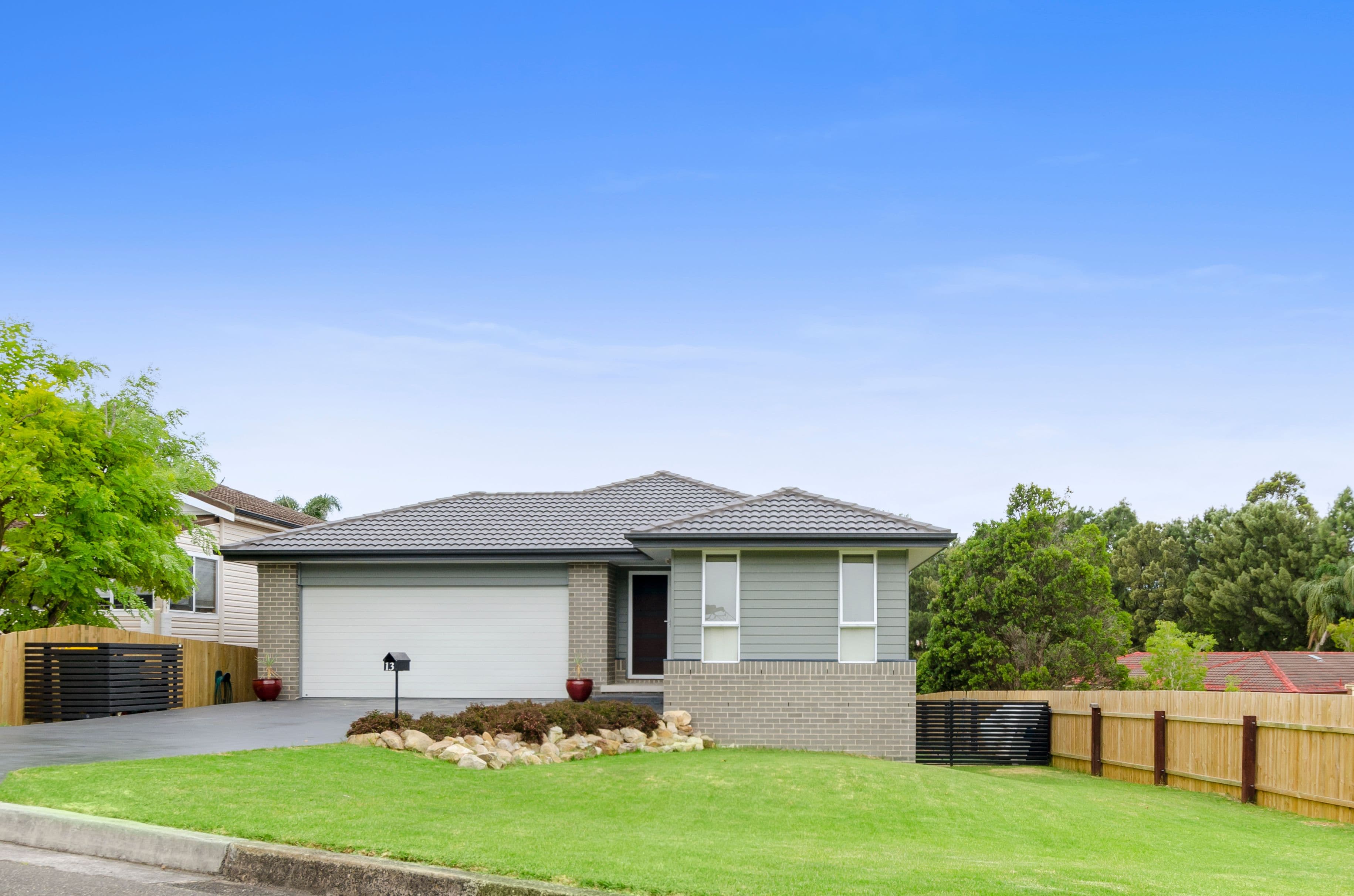 13 Allenby Parade, Bulli - Image 1