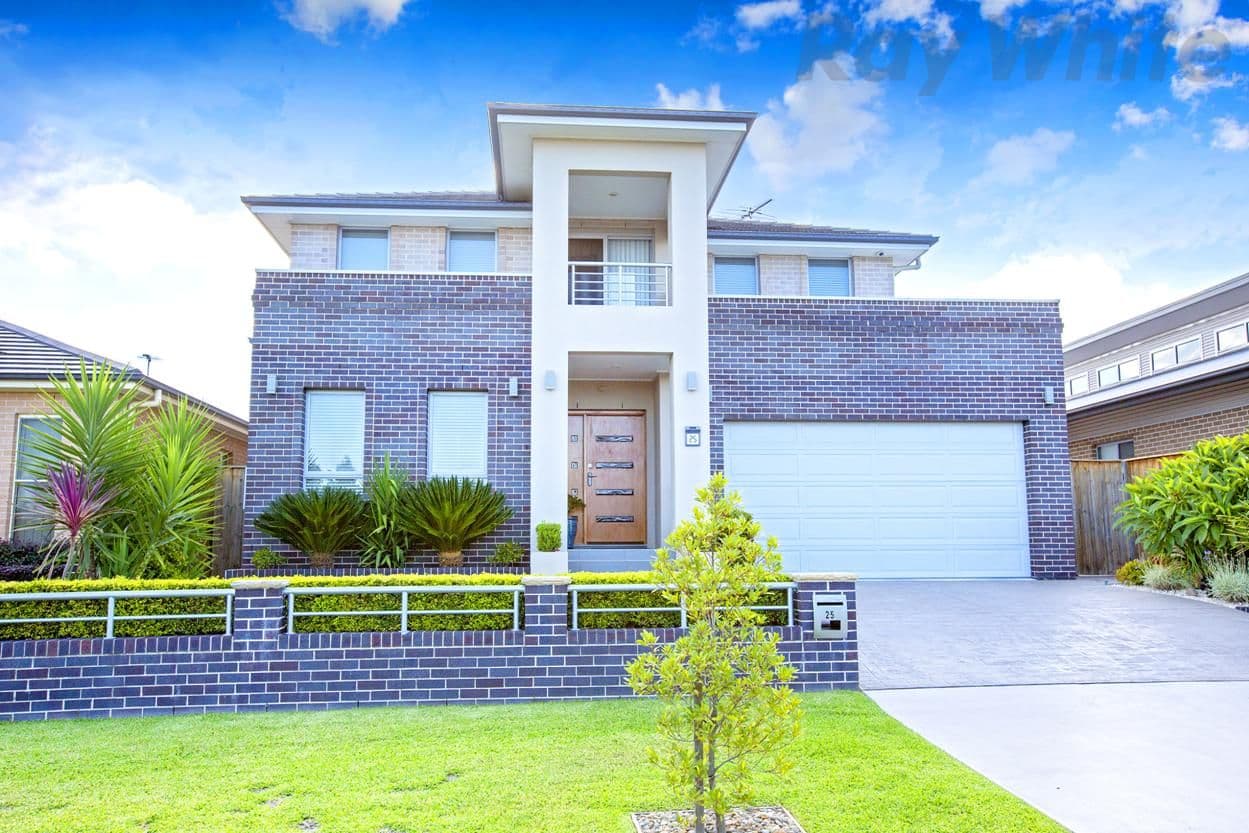 25 Dryander Avenue, West Hoxton - Image 1