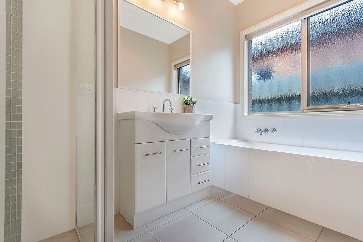 6 Schomberg Place, Warrnambool VIC 3280, Warrnambool - Thumbnail 6