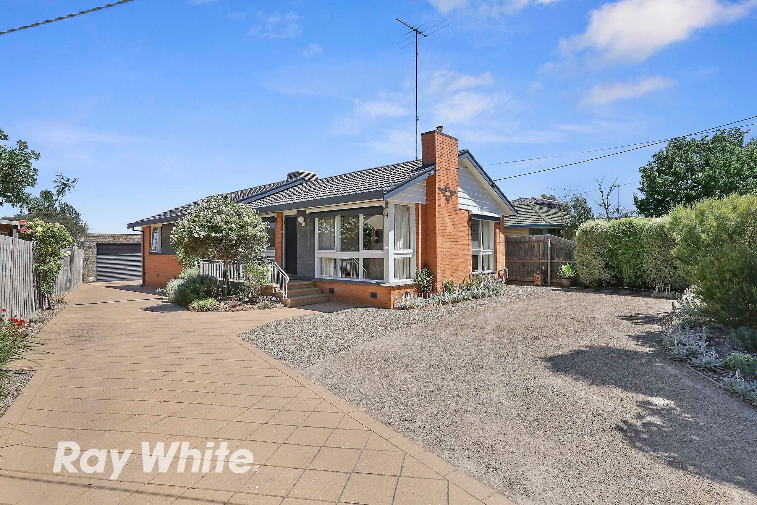 12 Riatta Avenue, Grovedale VIC 3216, Grovedale - Image 1