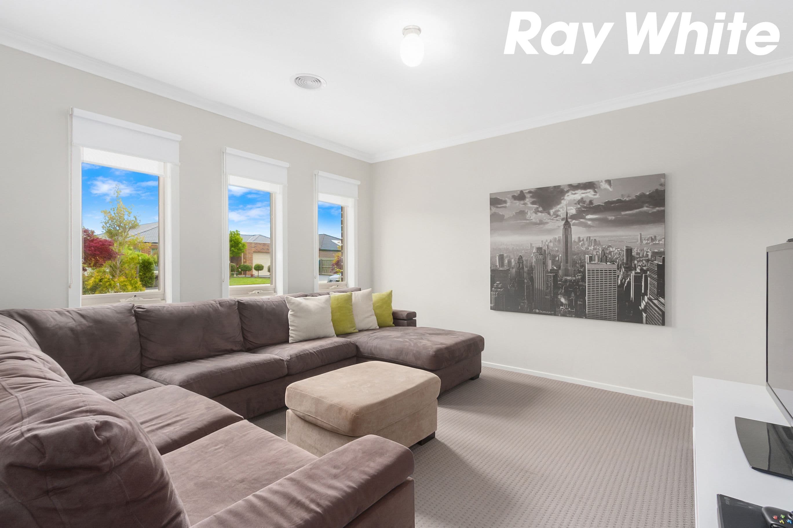 6 Dwyer Court, Koo Wee Rup VIC 3981, Koo Wee Rup - Thumbnail 3