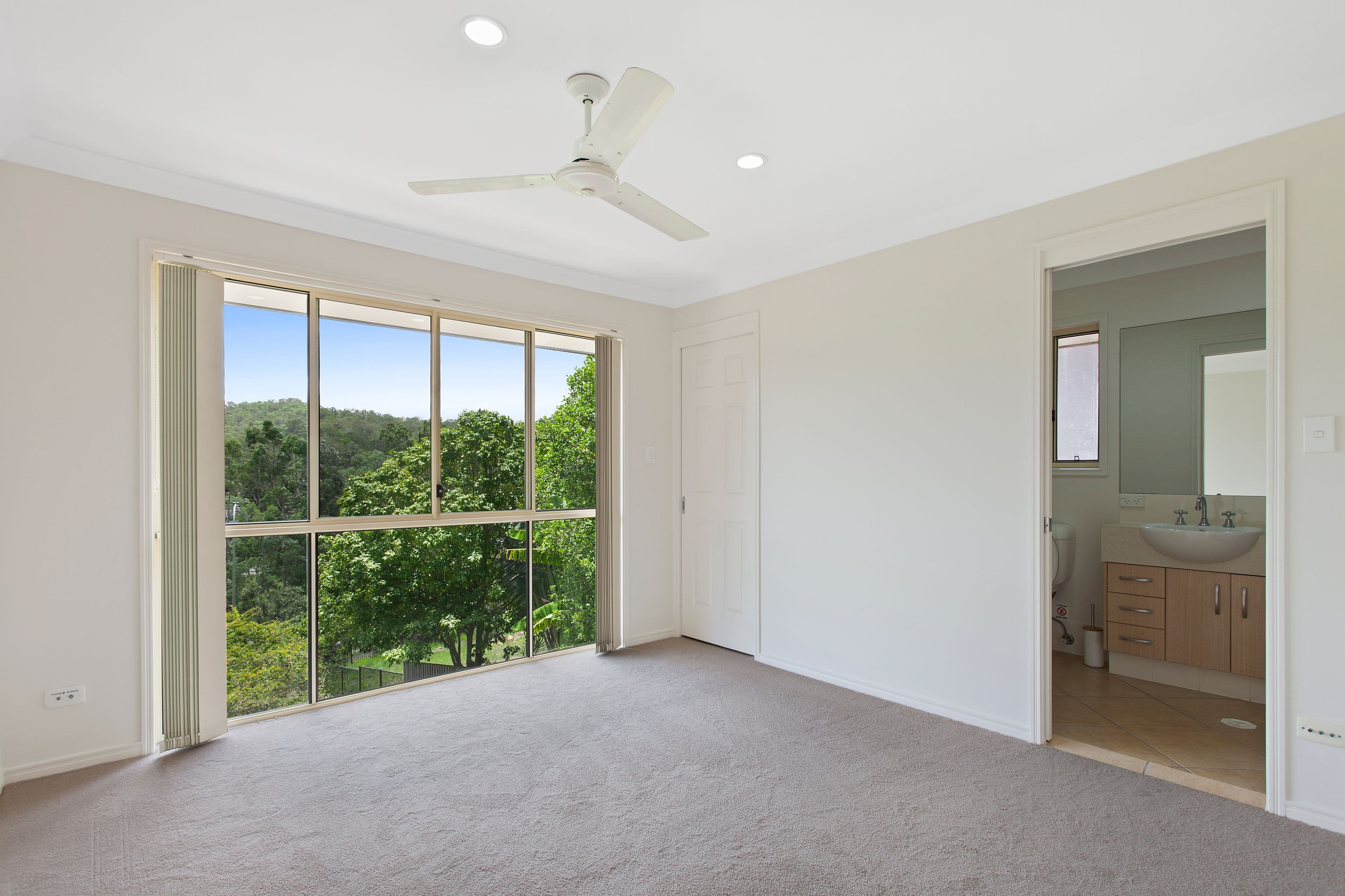 21 Wendy Court, Upper Coomera QLD 4209, Upper Coomera - Thumbnail 7
