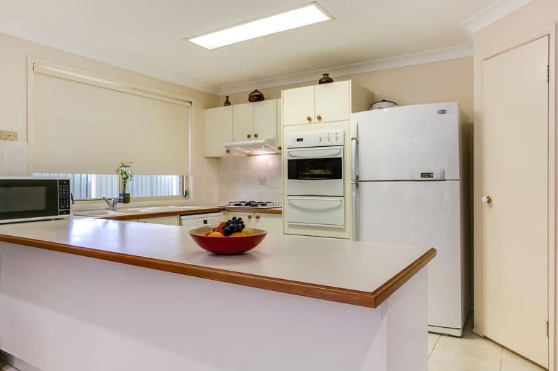 30 Prestwick Terrace, Glenmore Park - Thumbnail 4