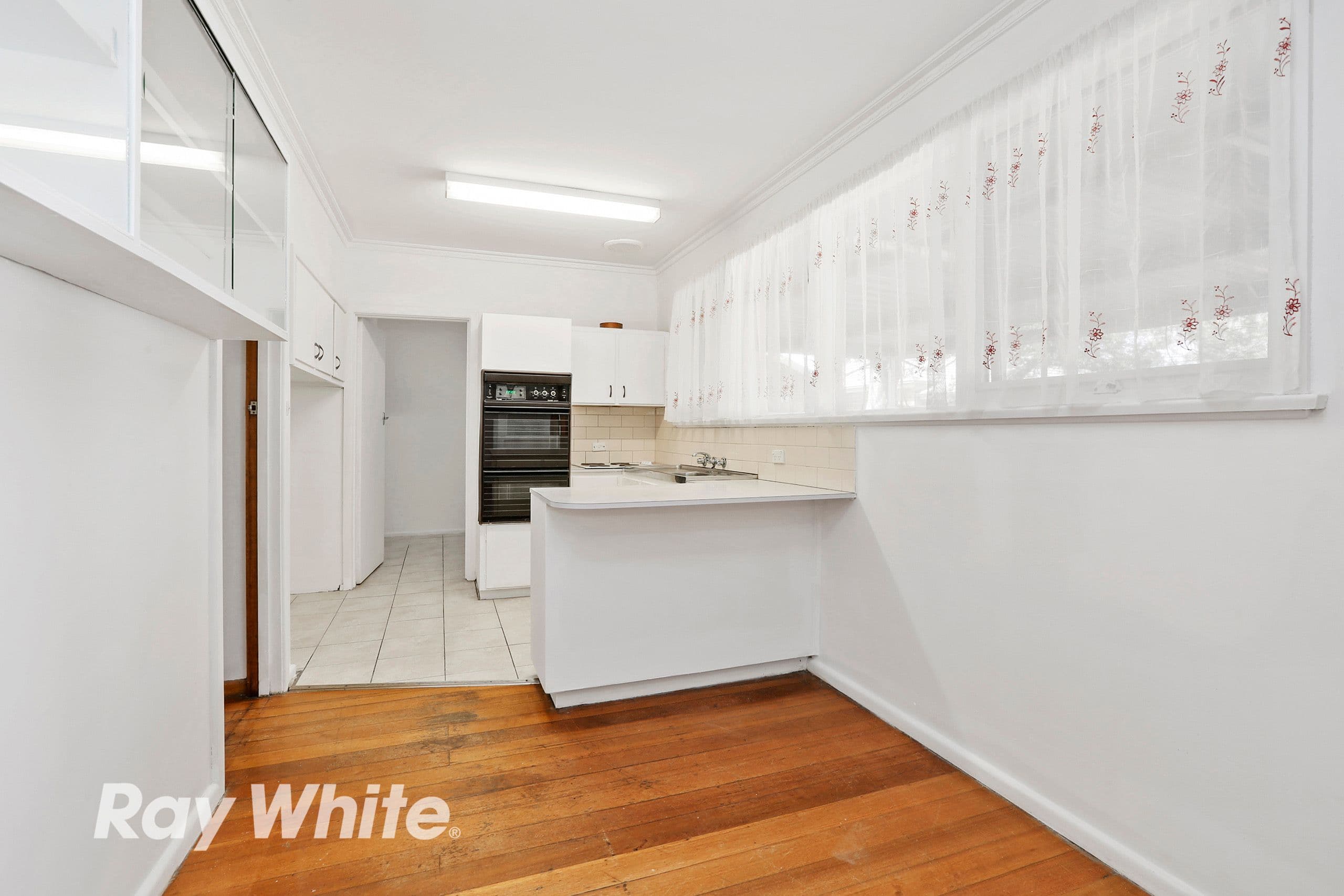 26 Pine Avenue, North Shore VIC 3214, North Shore - Thumbnail 5