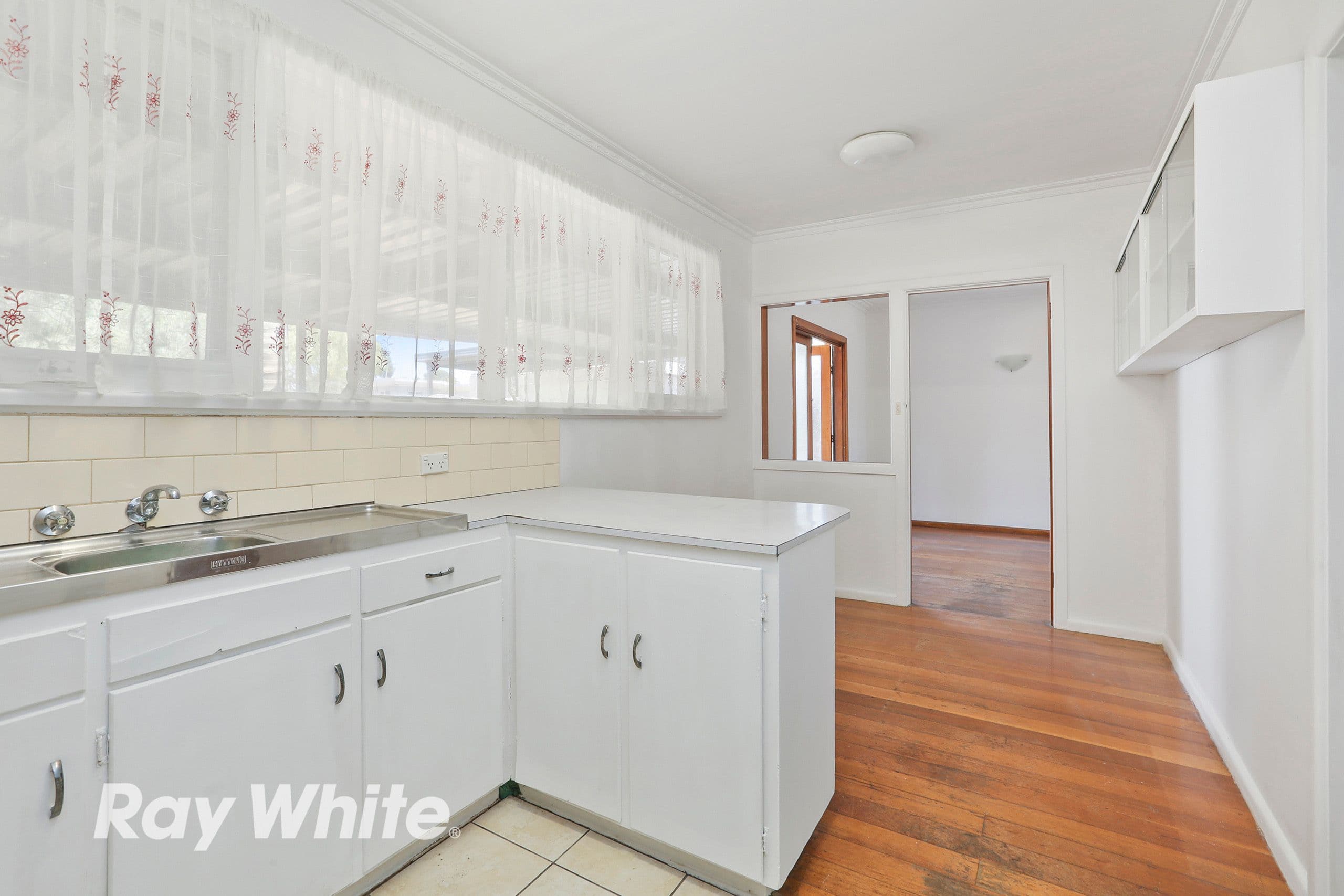 26 Pine Avenue, North Shore VIC 3214, North Shore - Thumbnail 6