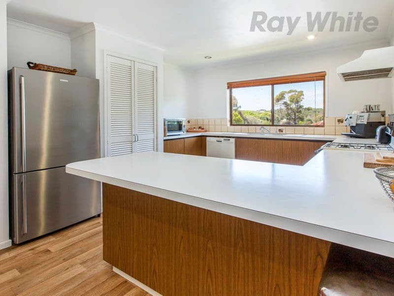 18 Cain Road, Rye VIC 3941, Rye - Thumbnail 4