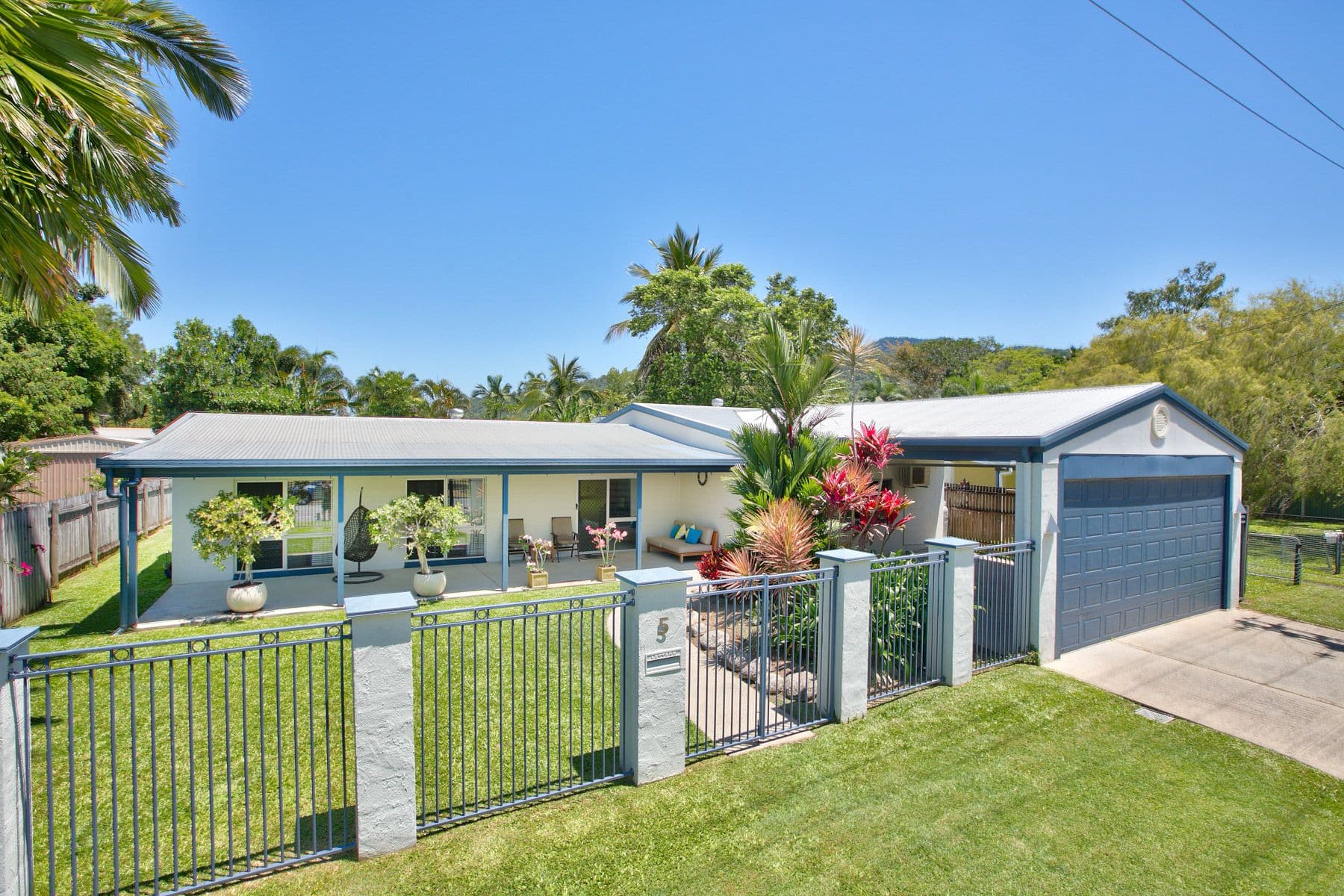 5 Huon Street, Trinity Beach QLD 4879, Trinity Beach - Thumbnail 2