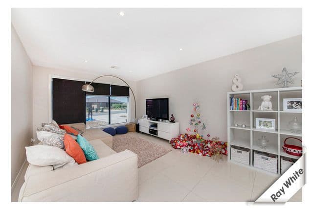20 Sisley Street, Macgregor ACT 2615, Macgregor - Thumbnail 2