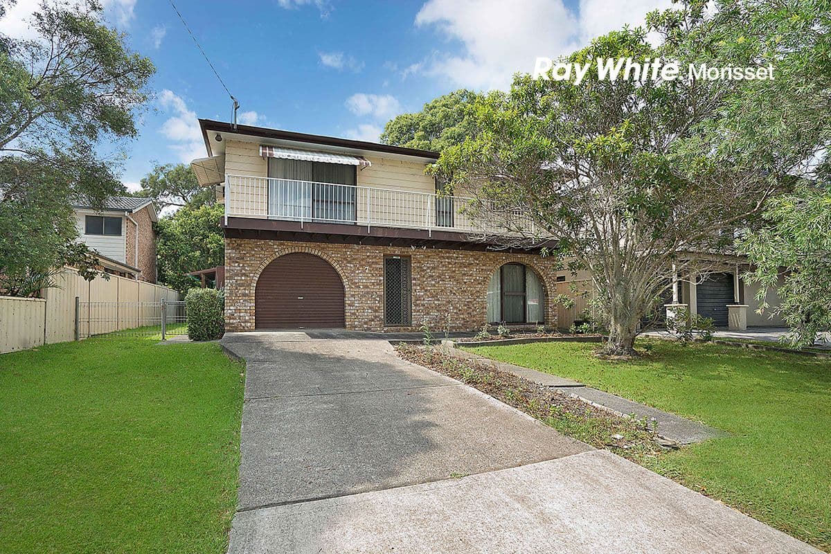 7 Grace Street, Mannering Park - Image 1