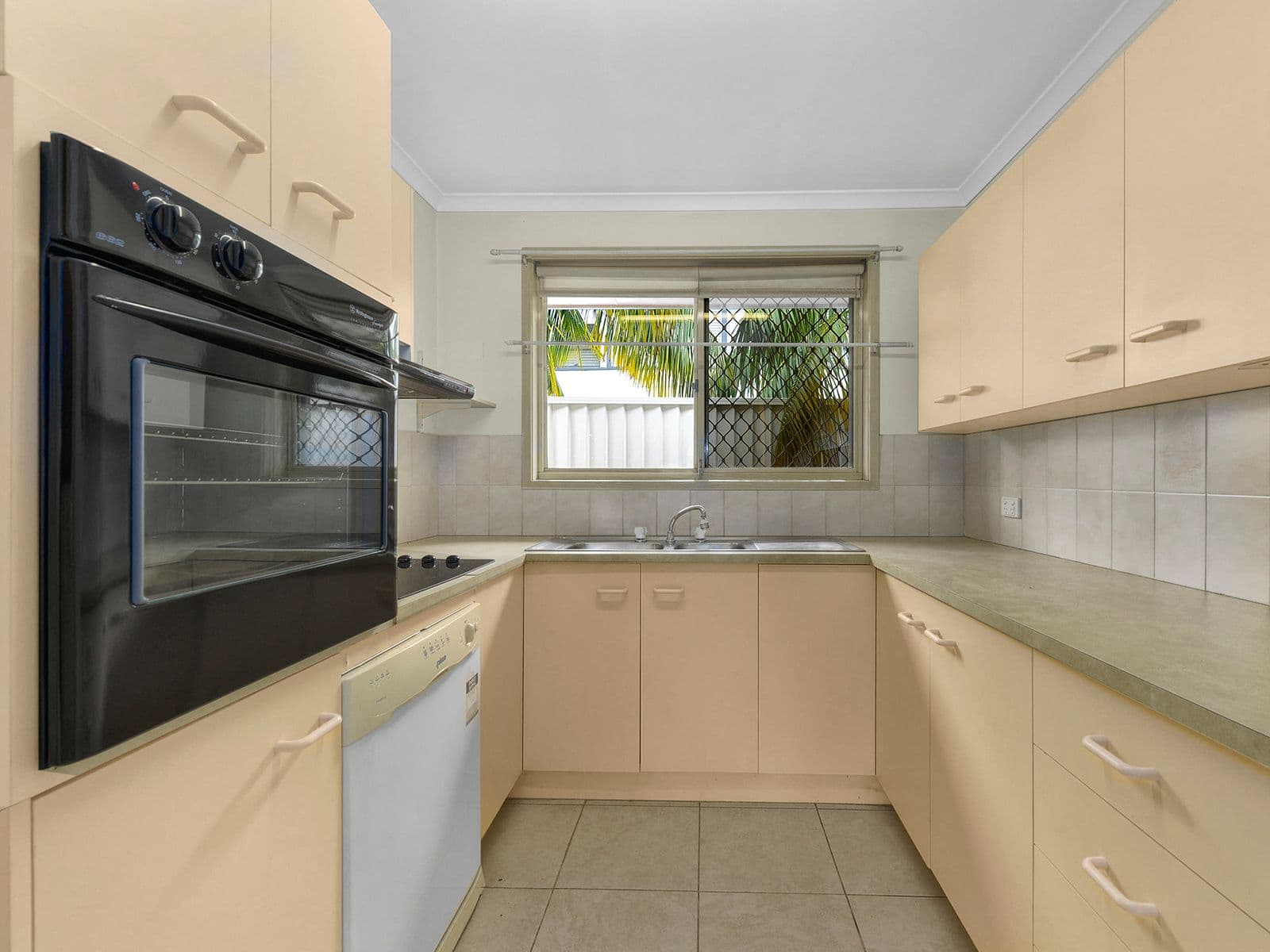 53 Killeen Street, Nundah QLD 4012, Nundah - Thumbnail 7