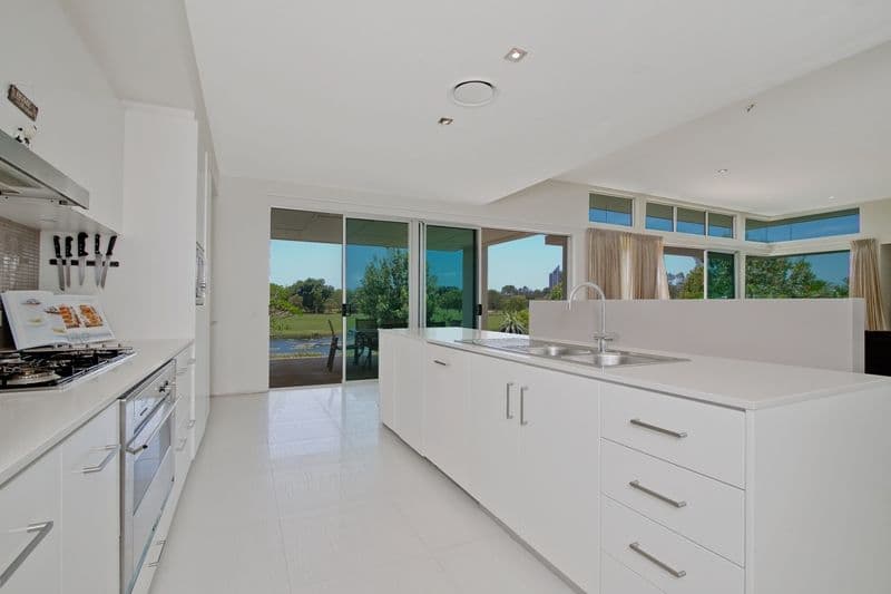 737 Peninsula Drive, Robina QLD 4226, Robina - Thumbnail 3