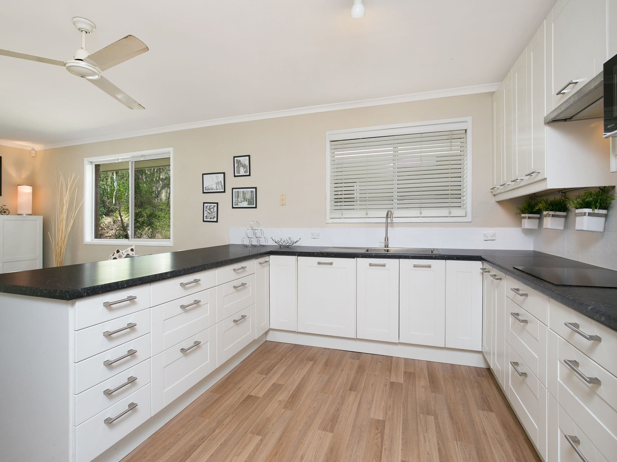 5 Oatberry Crescent, Shailer Park QLD 4128, Shailer Park - Thumbnail 3