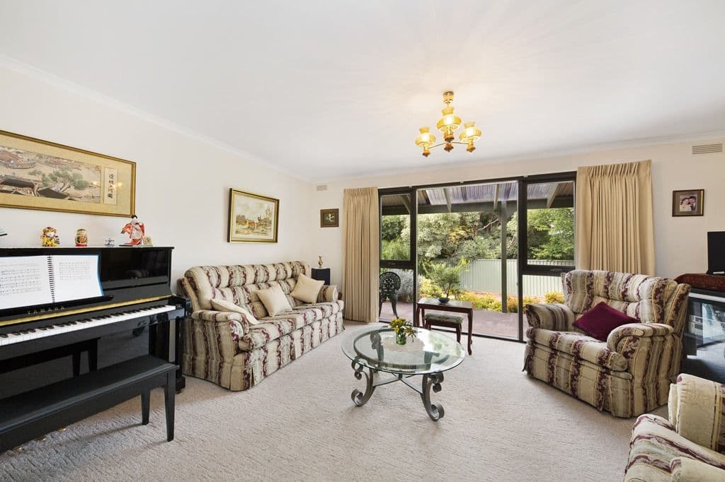 219 Shire Avenue, Mount Helen  Victoria  3350, Australia, Mount Helen - Thumbnail 2