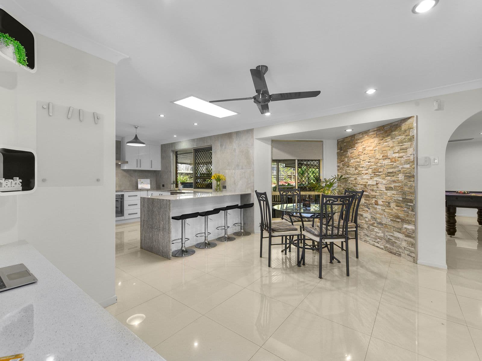 18 Glenvillan Place, Bridgeman Downs QLD 4035, Bridgeman Downs - Thumbnail 5