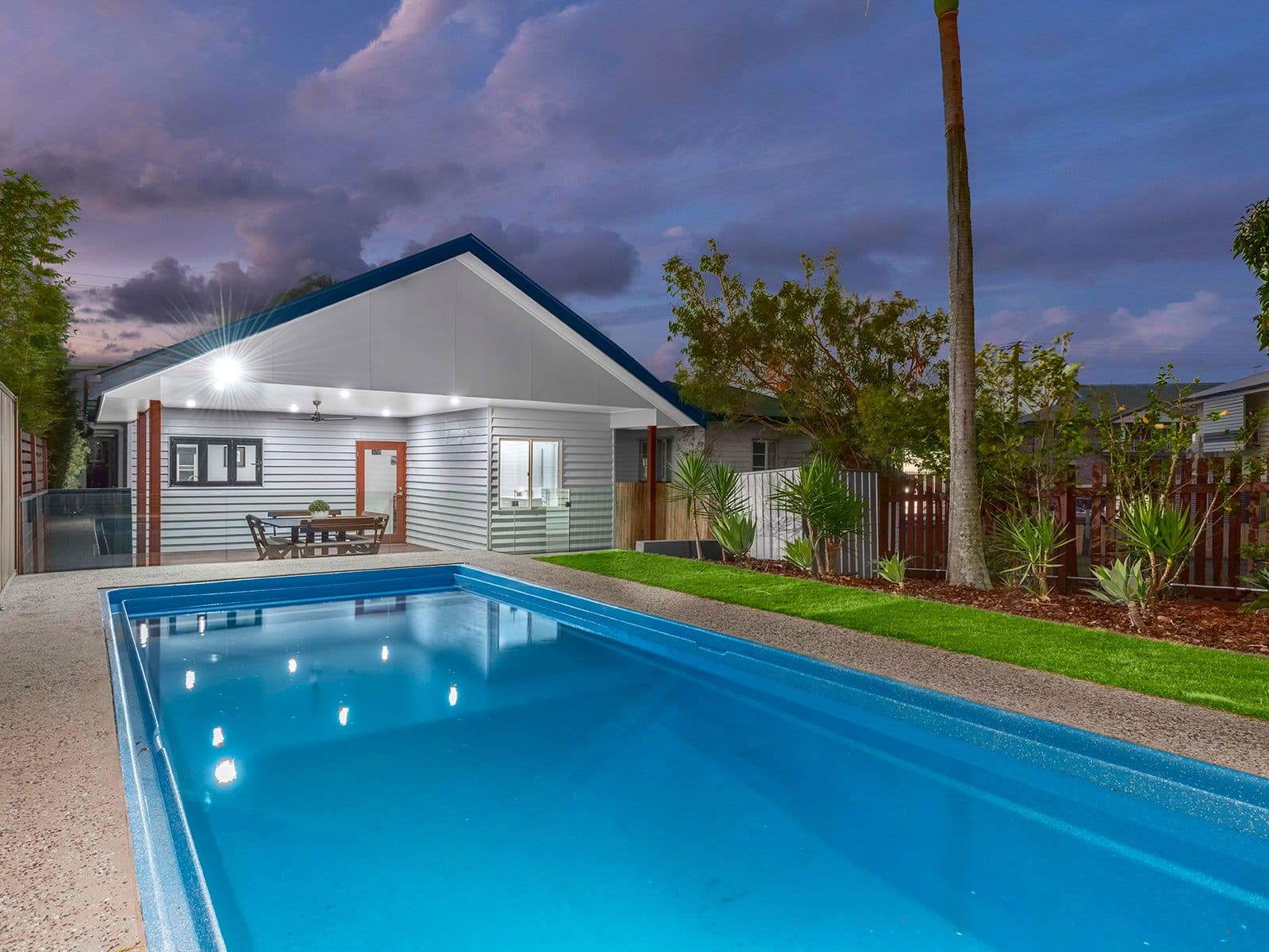 4 White Street, Everton Park QLD 4053, Everton Park - Thumbnail 2